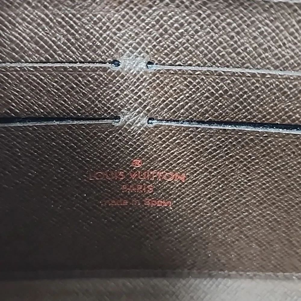 Louis Vuitton authentic louis